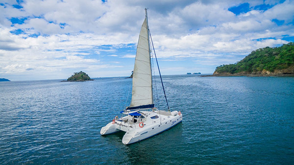  Papagayo Sailing