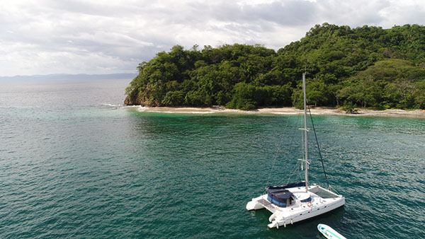  Catamaran Sailing 